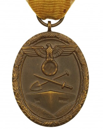 © DGDE GmbH - Медаль «За сооружение Атлантического вала»