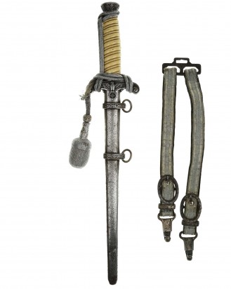 © DGDE GmbH - Army Officer’s Dagger with Hangers by Alcoso Solingen