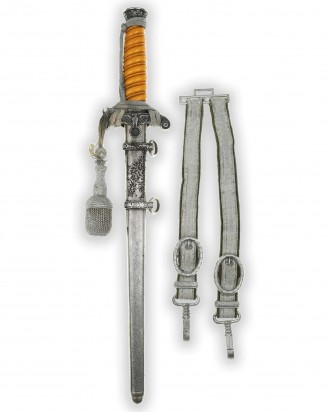 © DGDE GmbH - Army Officer’s Dagger with Hangers by Carl Eickhorn Solingen