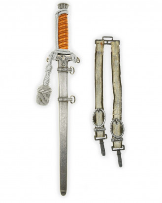 © DGDE GmbH - Army Officer’s Dagger with Hangers by Carl Eickhorn Solingen