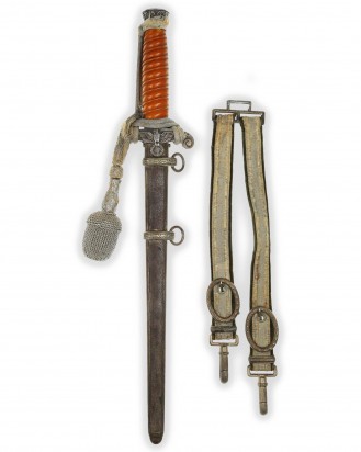 © DGDE GmbH - Army Officer’s Dagger with Hangers by E. Pack & Söhne Solingen