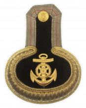 Imperial Navy epaulette for a Navy staff engineer