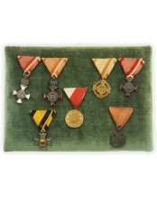 Collection of 7 badges - Austria