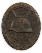 Second War German Wound Badge by L