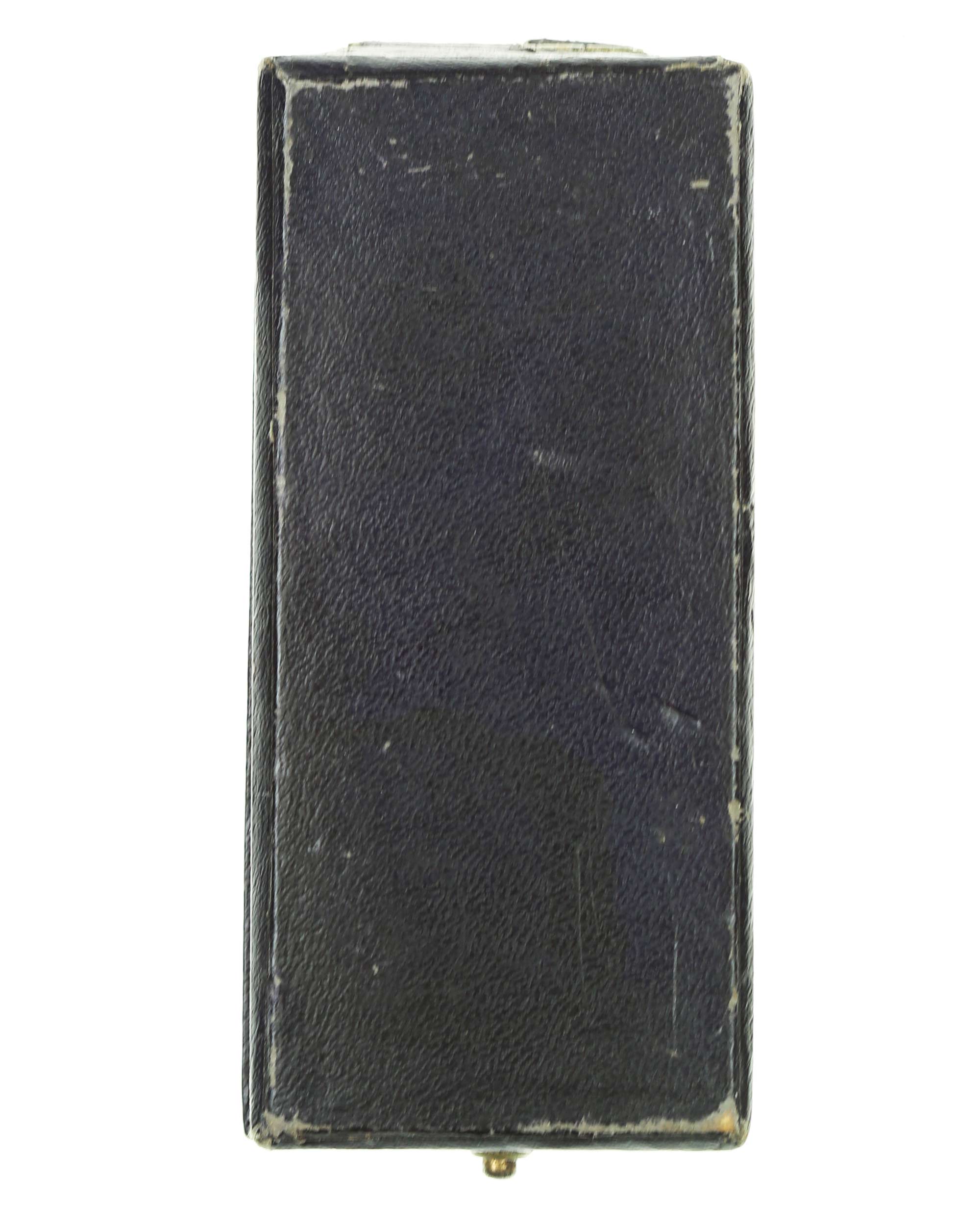 Крест немецкой матери золото – детали эмали и позолоты