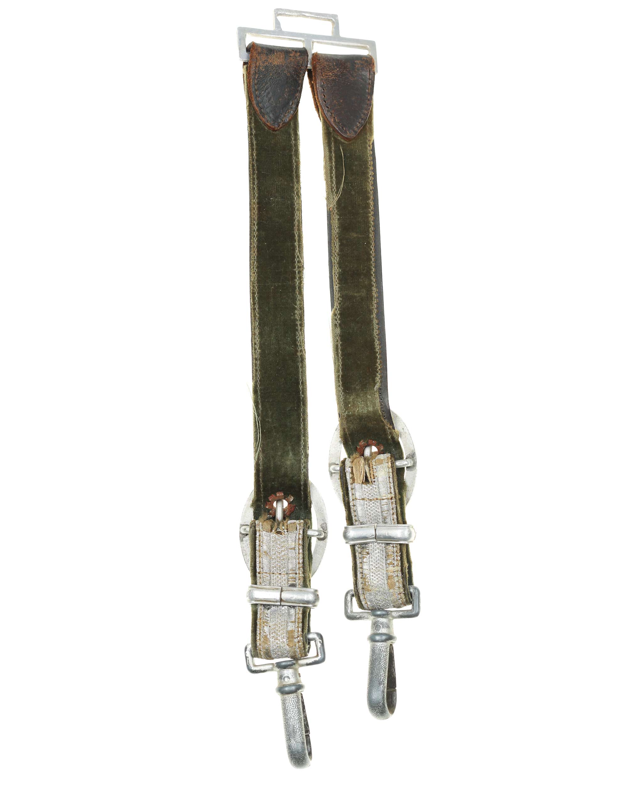 Heeres-Offiziersdolch Gehänge – Detailansicht der Befestigung und Metallteile