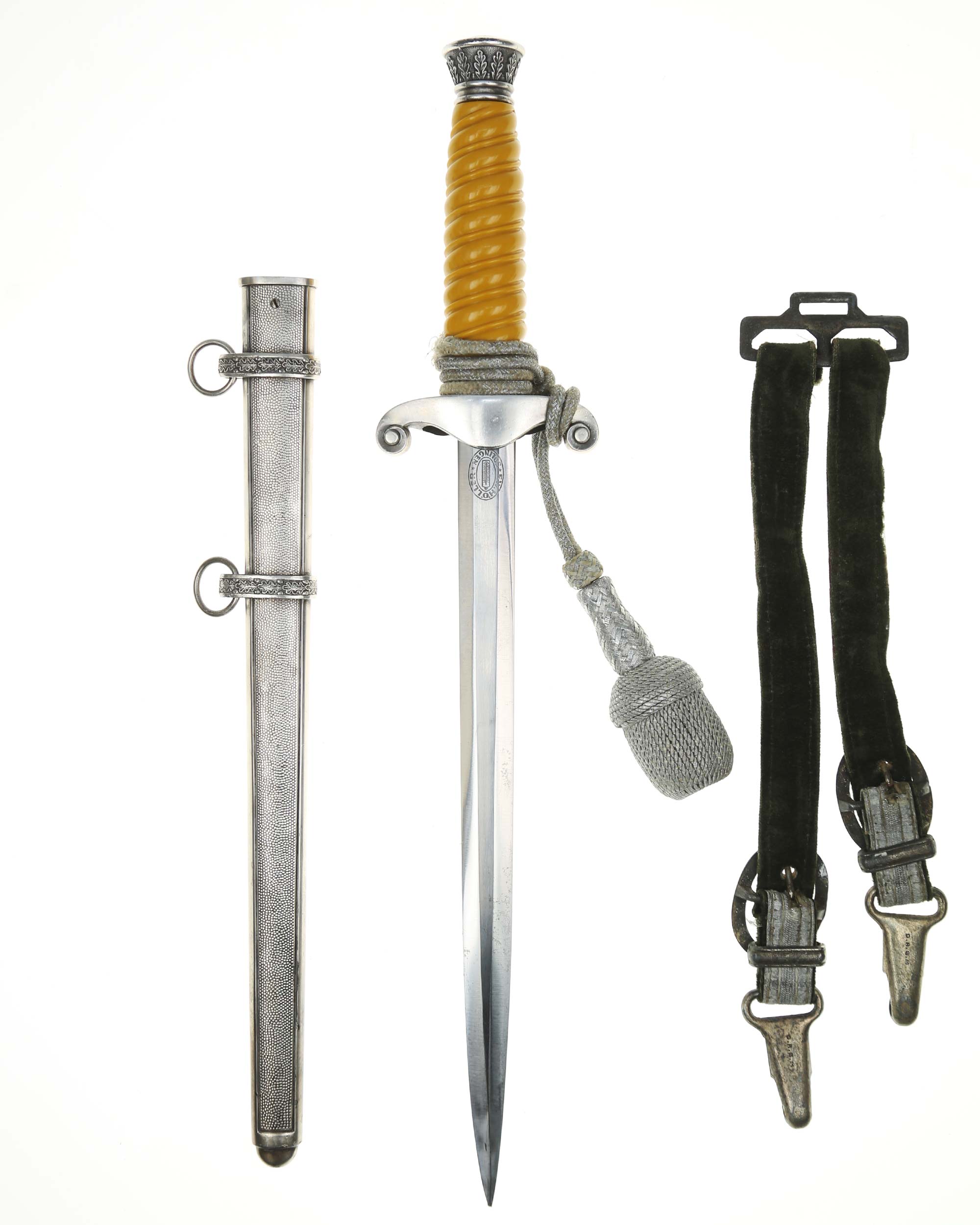 Army officer dagger 1935 – orange Trolon grip with fluting and eagle crossguard