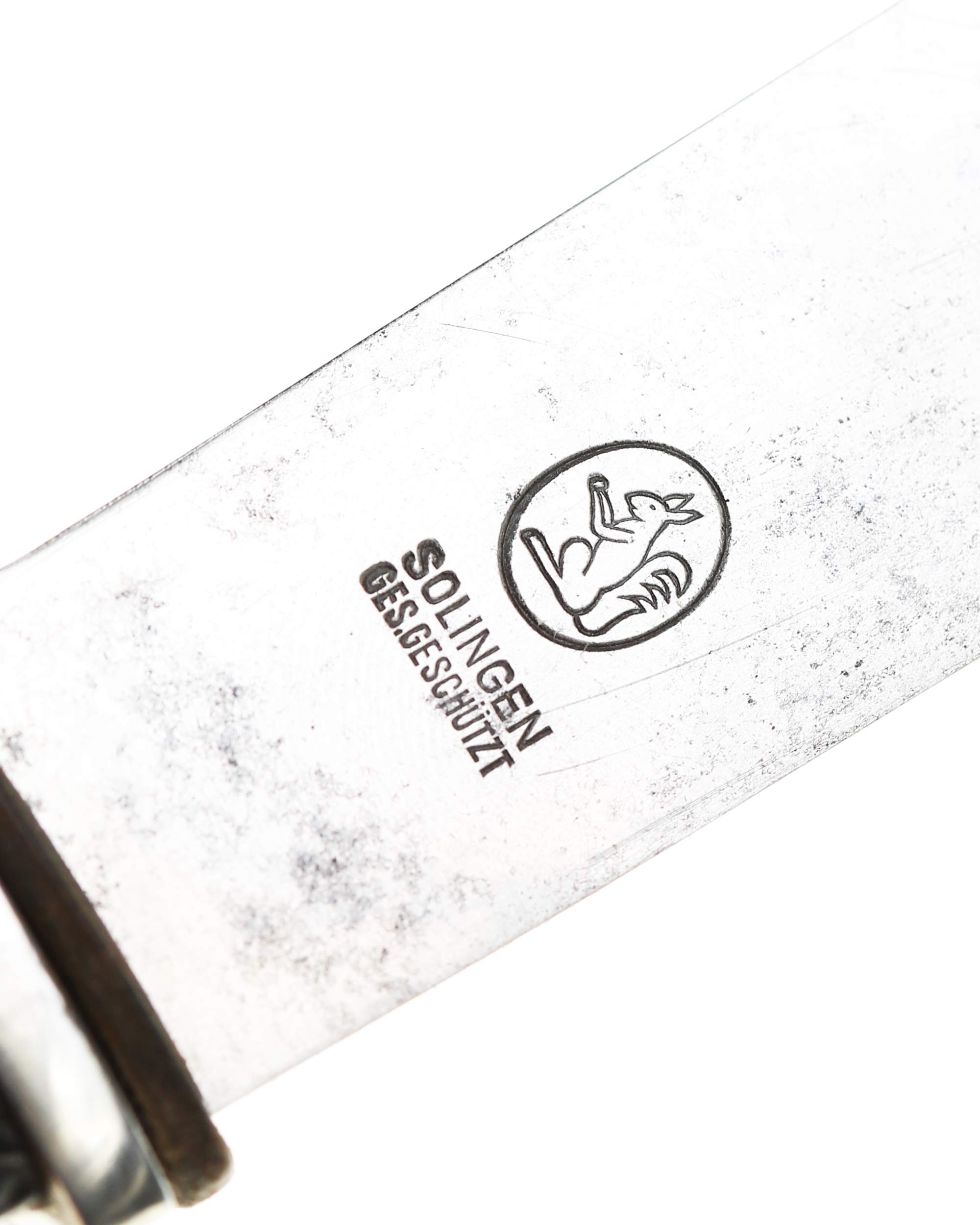 Нож Гитлерюгенда Carl Eickhorn – клинок с девизом Blut und Ehre и клеймом