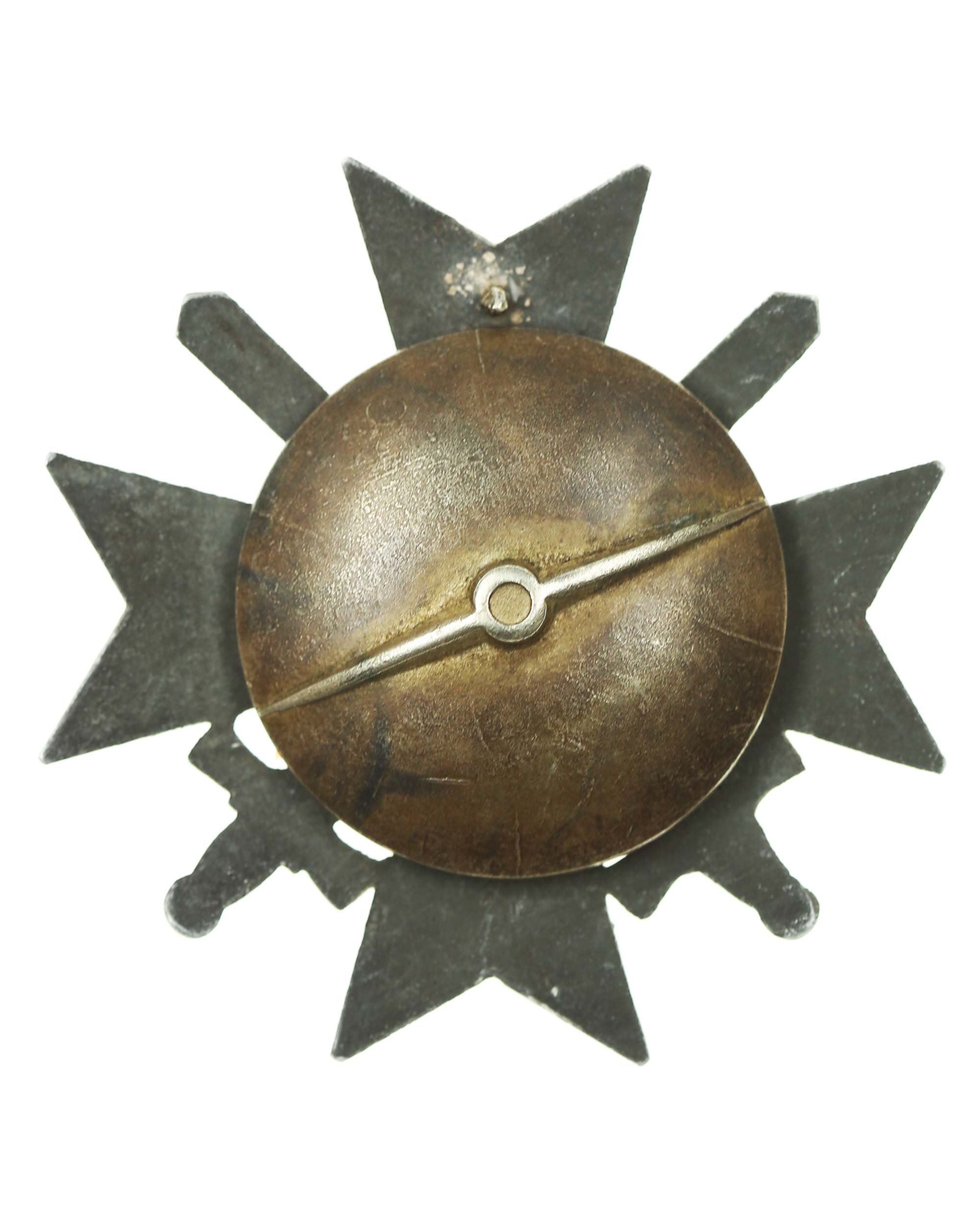 Kriegsverdienstkreuz 1. Klasse mit Schwertern – gewölbte Feinzink-Ausführung