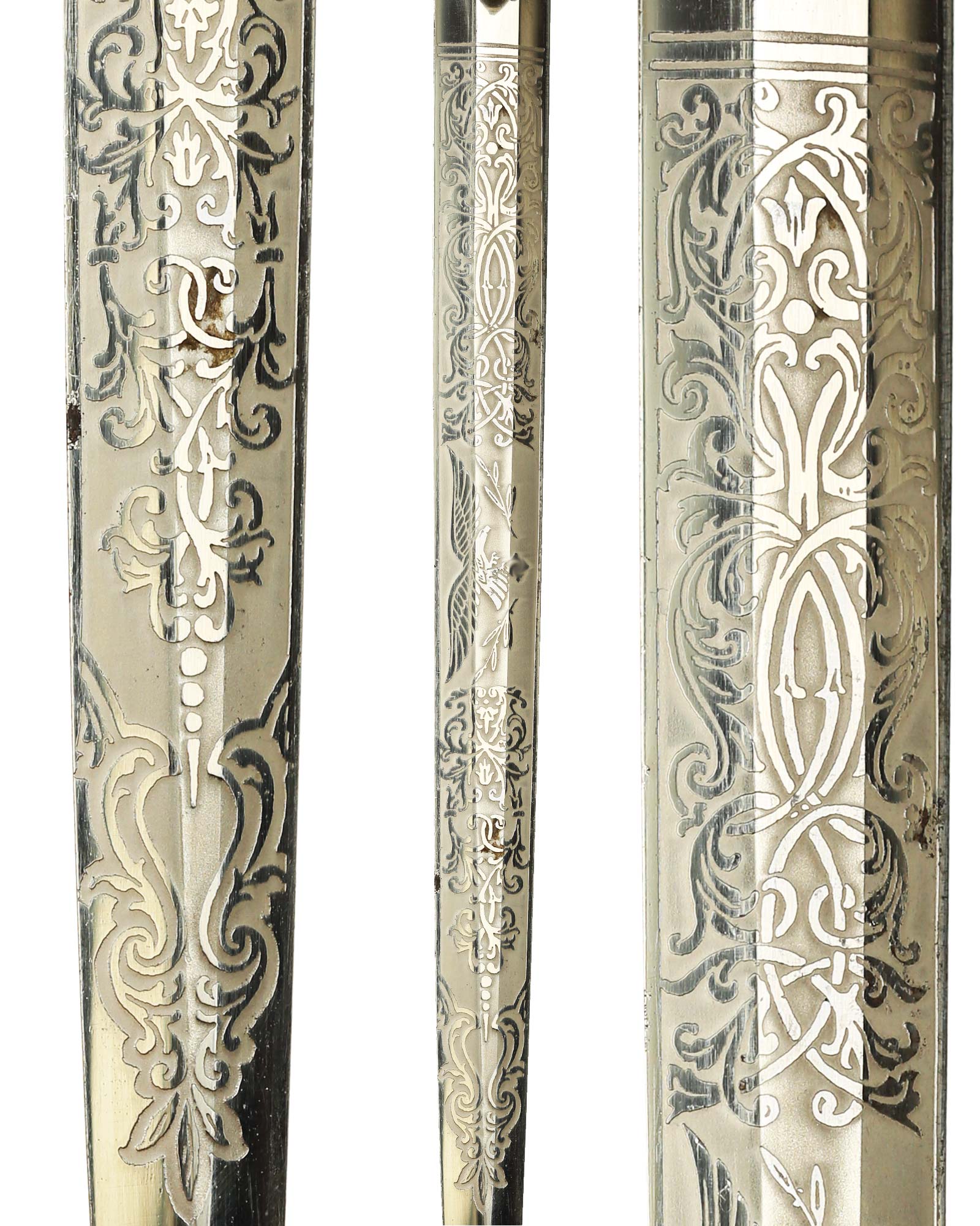 Luftwaffe Officer’s Dagger 1937 with double-sided etching Emil Voos Solingen