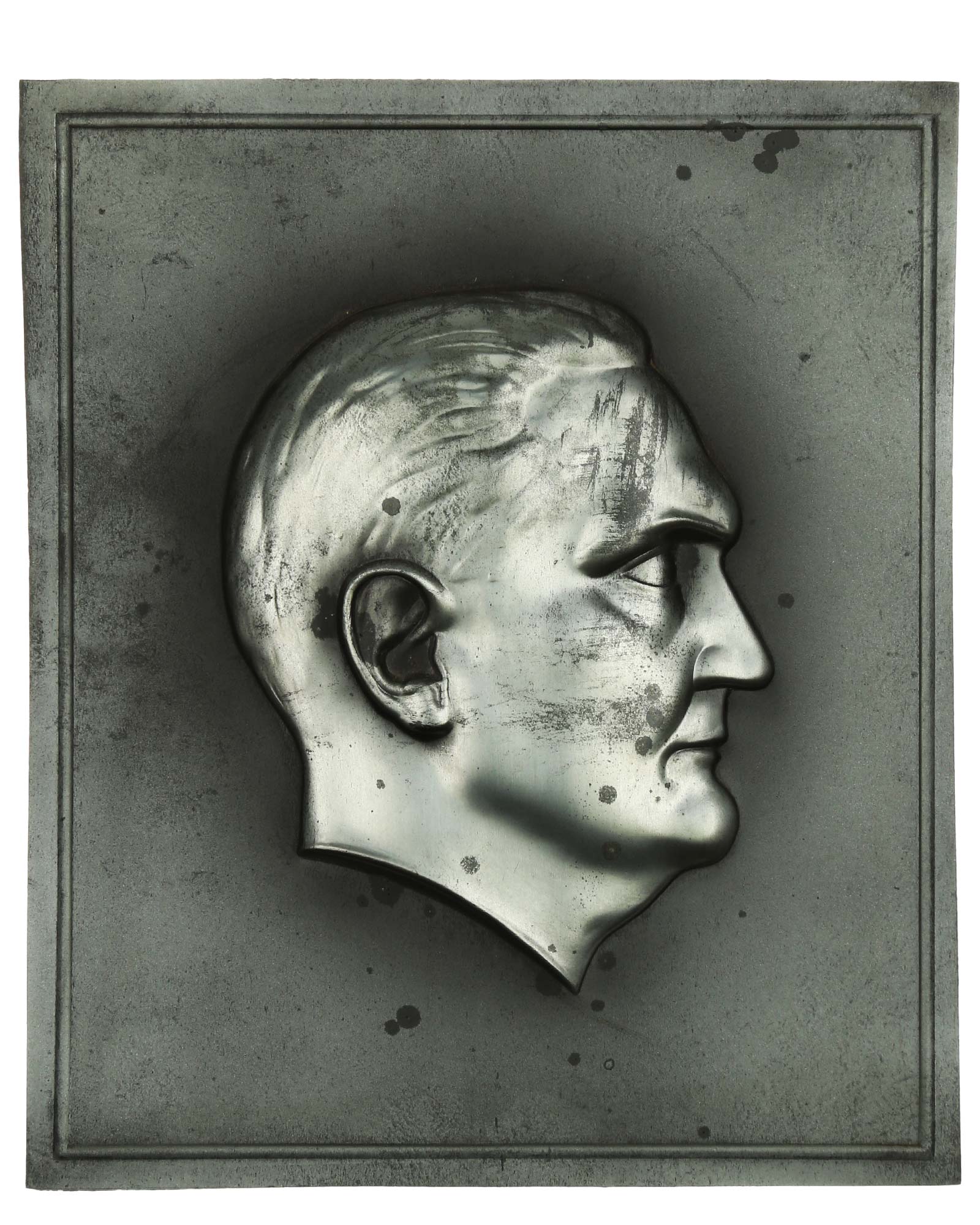 Relief plaque Hermann Göring – side view