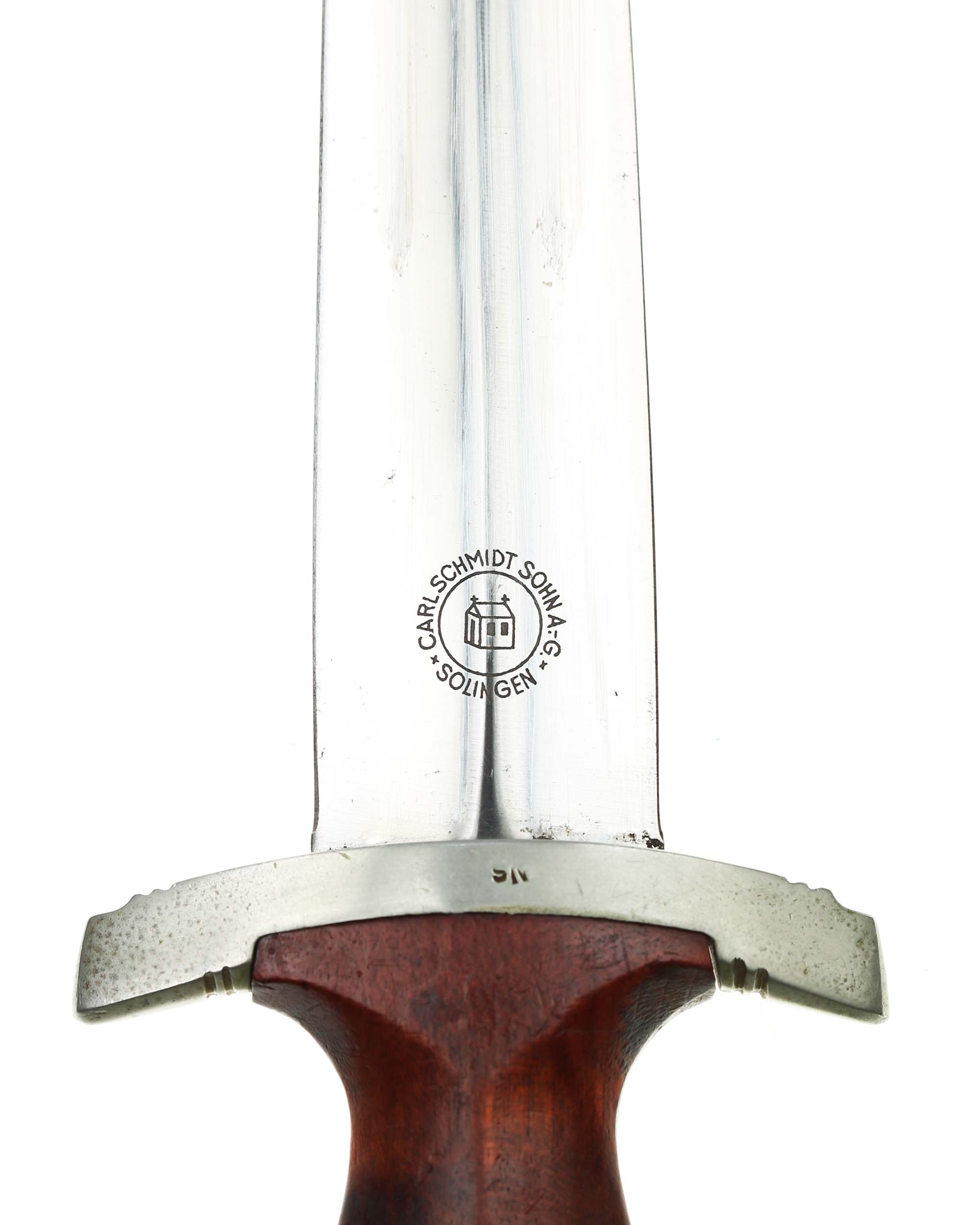 Кинжал СА — клинок с девизом Alles für Deutschland и клеймом Carl Schmidt & Sohn Solingen