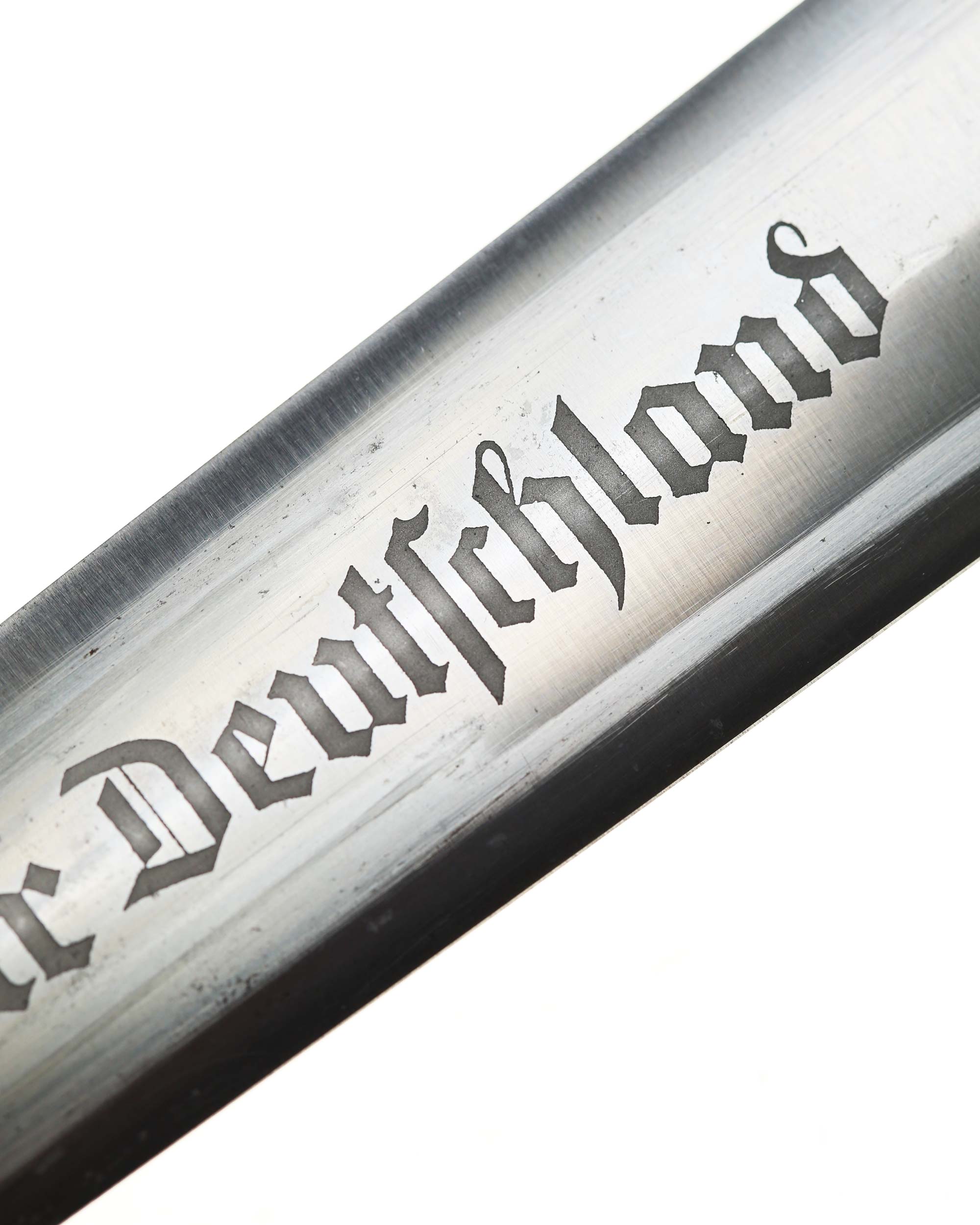 Кинжал СА — клинок с девизом Alles für Deutschland и клеймом HACO Berlin