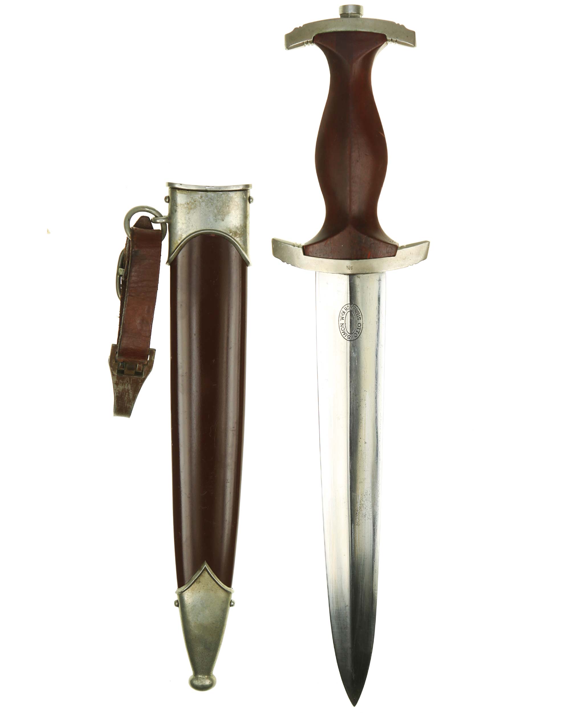 SA Dolch – Griff mit Hoheitsadler, emailliertem SA-Emblem und Gruppenstempel Ns Niedersachsen