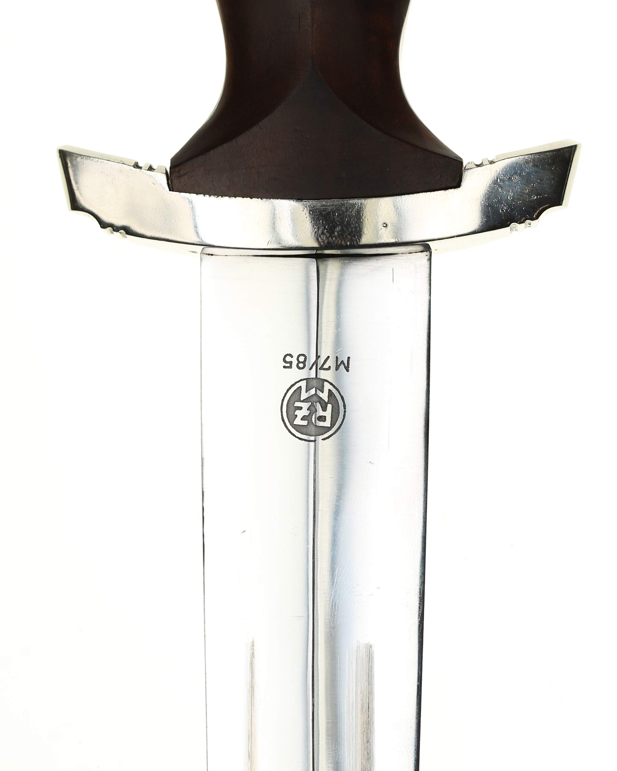 Кинжал СА RZM M7/85 – клинок с девизом и crossgrain