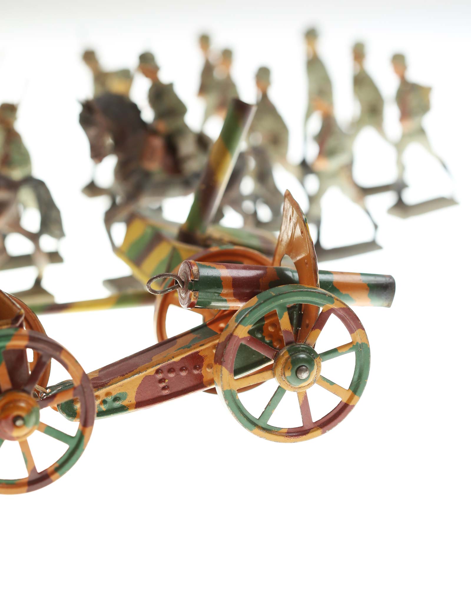 Militärspielzeug Lineol – Rettungshund mit Führer