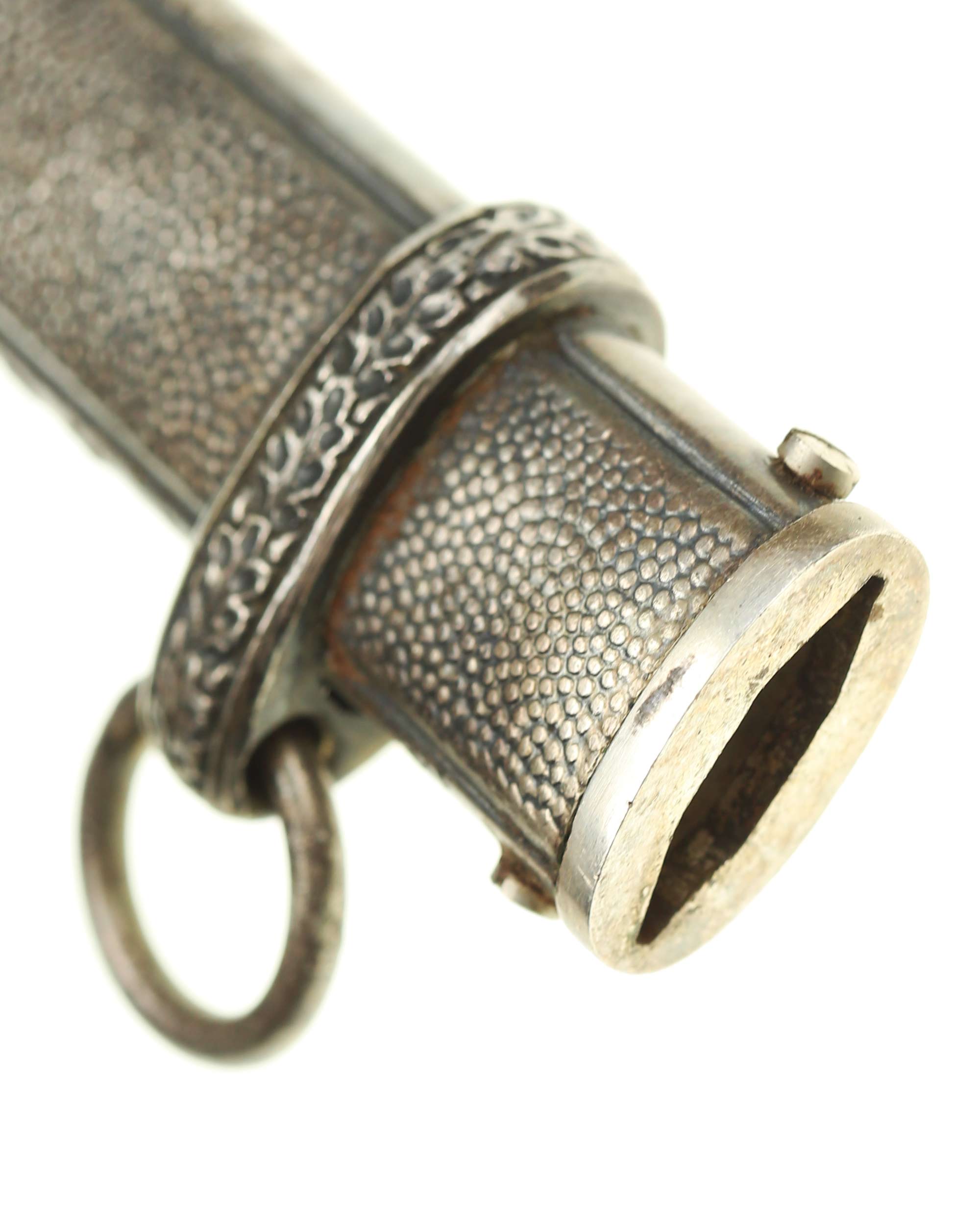 Rounded tip of scabbard for Army Officer’s Dagger Model 1935