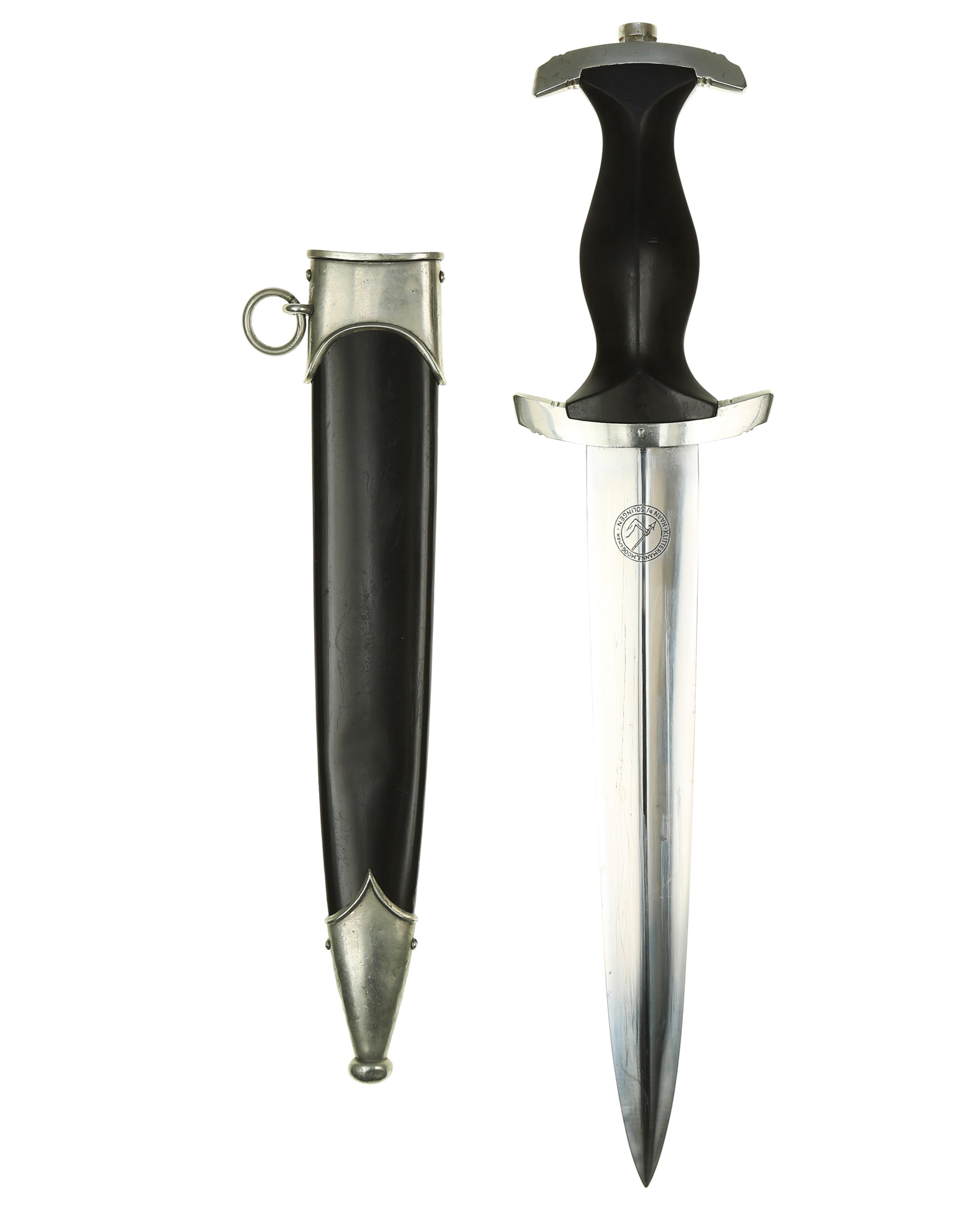 SS dagger – ebony grip with SS runes and national eagle