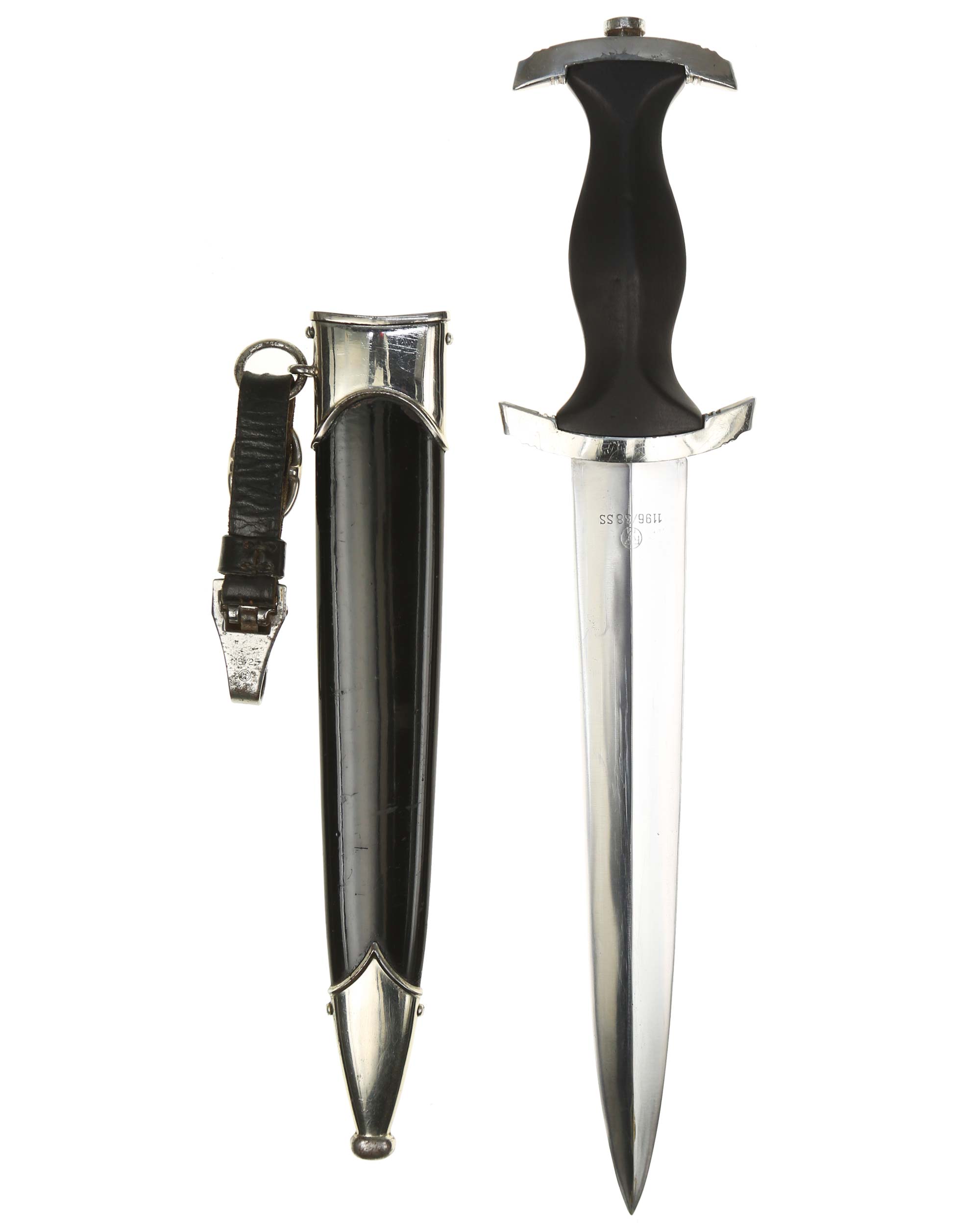 SS Dolch – Griff mit SS-Runen, Hoheitsadler und Ebenholzgriff