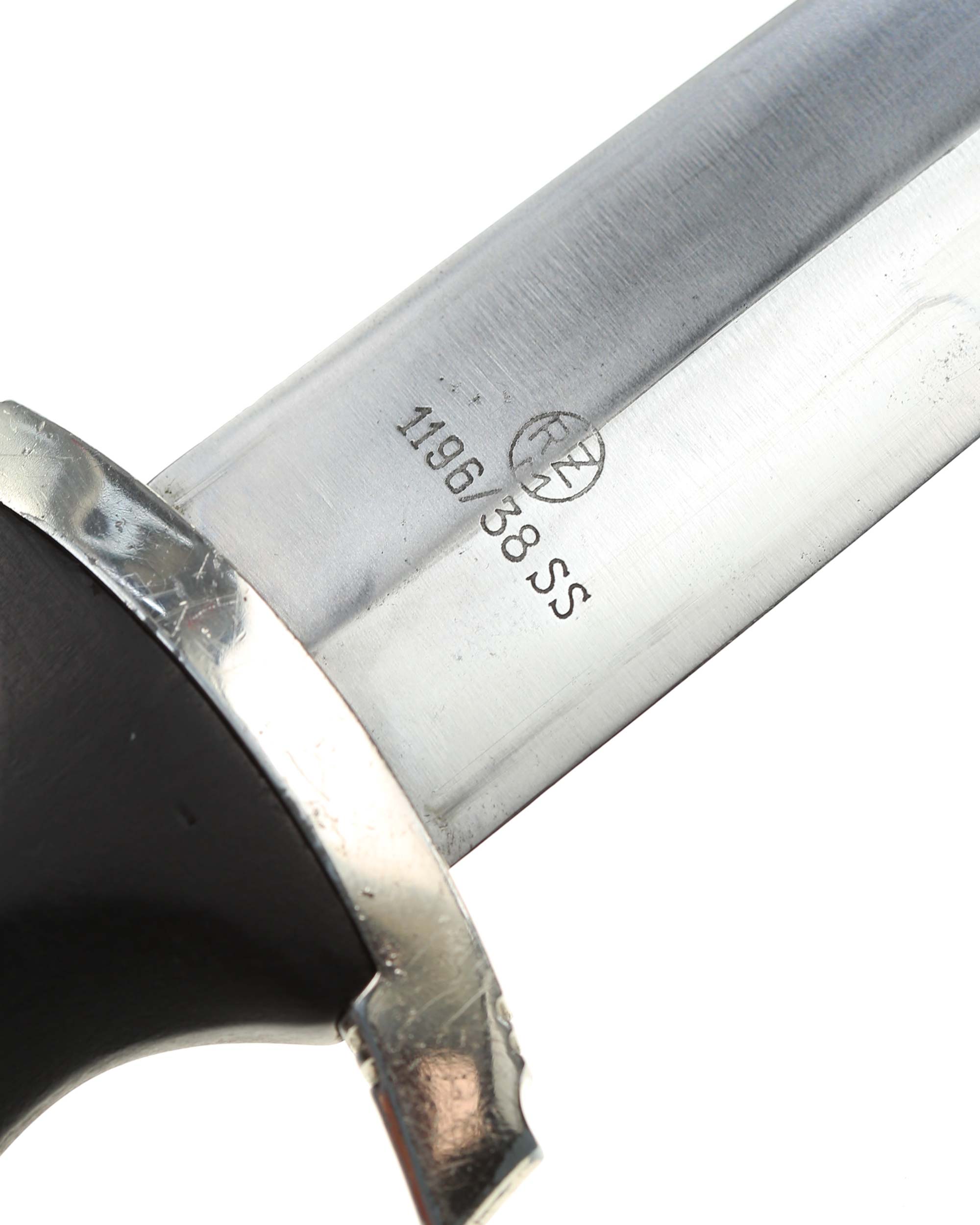 SS Dienstdolch – Klinge mit Devise Meine Ehre heißt Treue und RZM Markierung 1196 38 SS