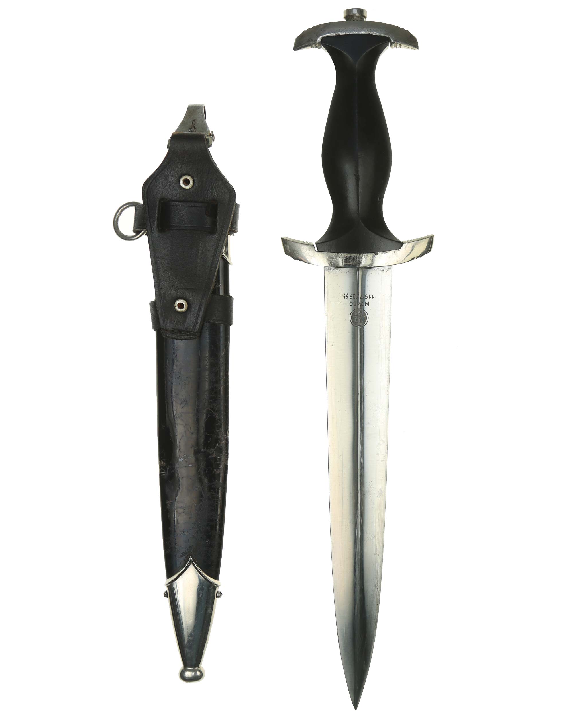 SS dagger – grip with SS emblem, aluminium eagle and late zinc crossguards