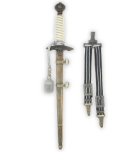 Luftwaffe Officer’s Dagger [M1937] with Damascus Blade in Deluxe Presentation Version – Paul Weyersberg Solingen