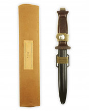 NVA KM 66 500V combat knife for paratroopers